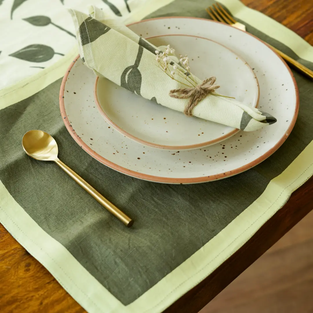 Pahi Table Mat Set