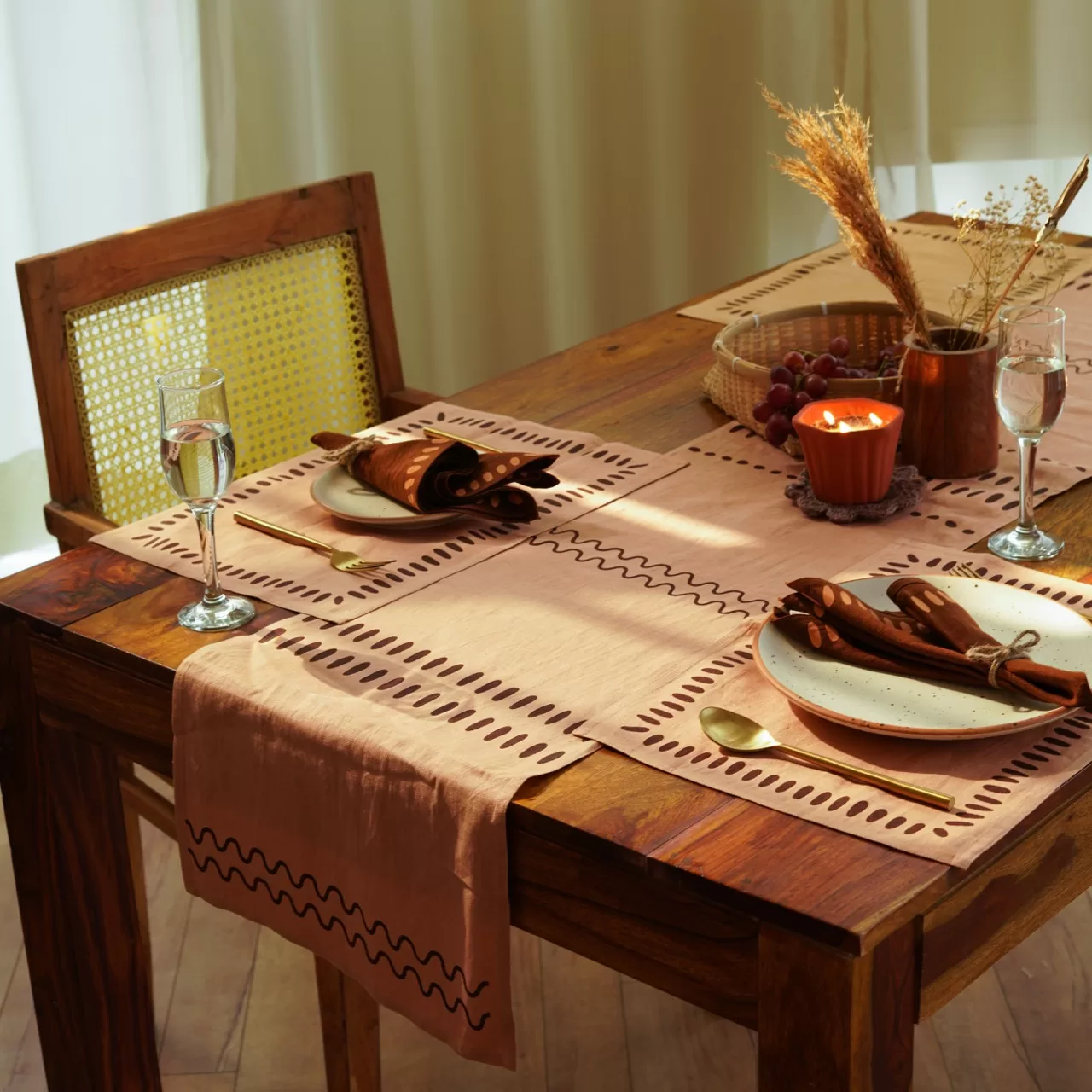 Nantara Table Runner