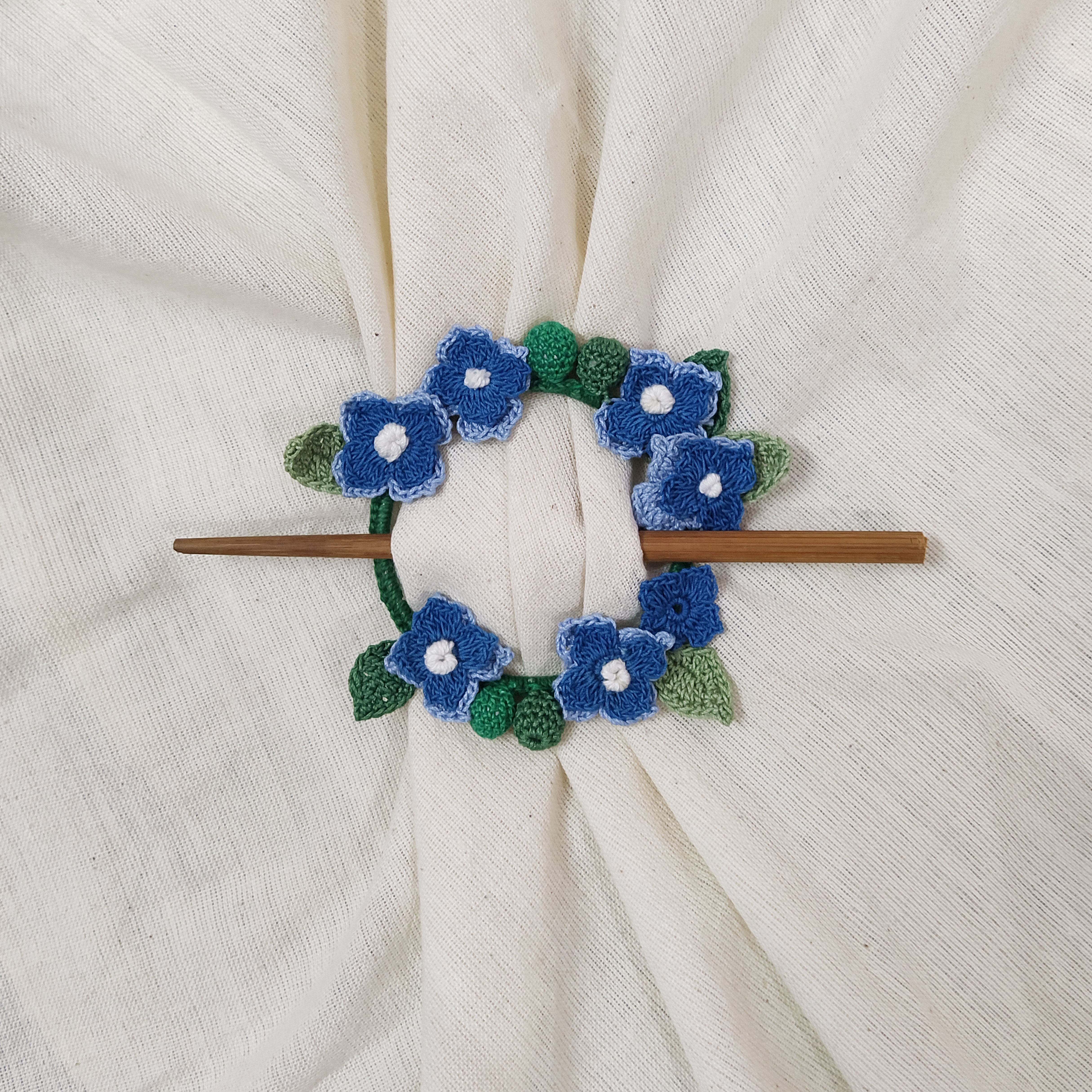 Ikriit'M Hydrangea Crochet Hair Tie