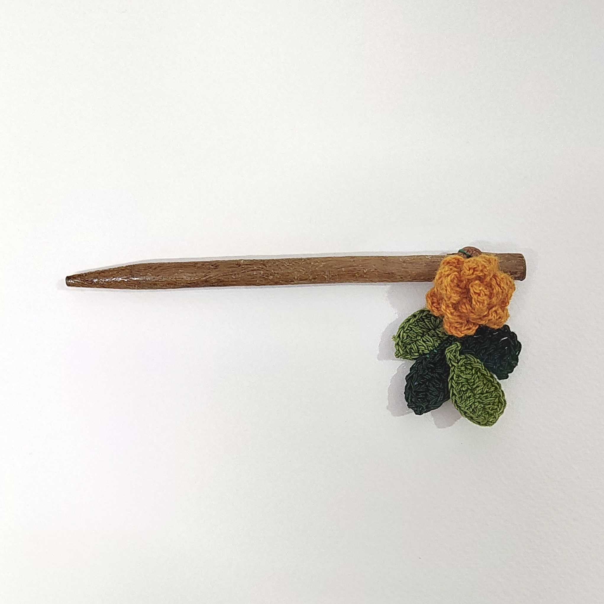 Ikriit'M Marigold Hair Stick