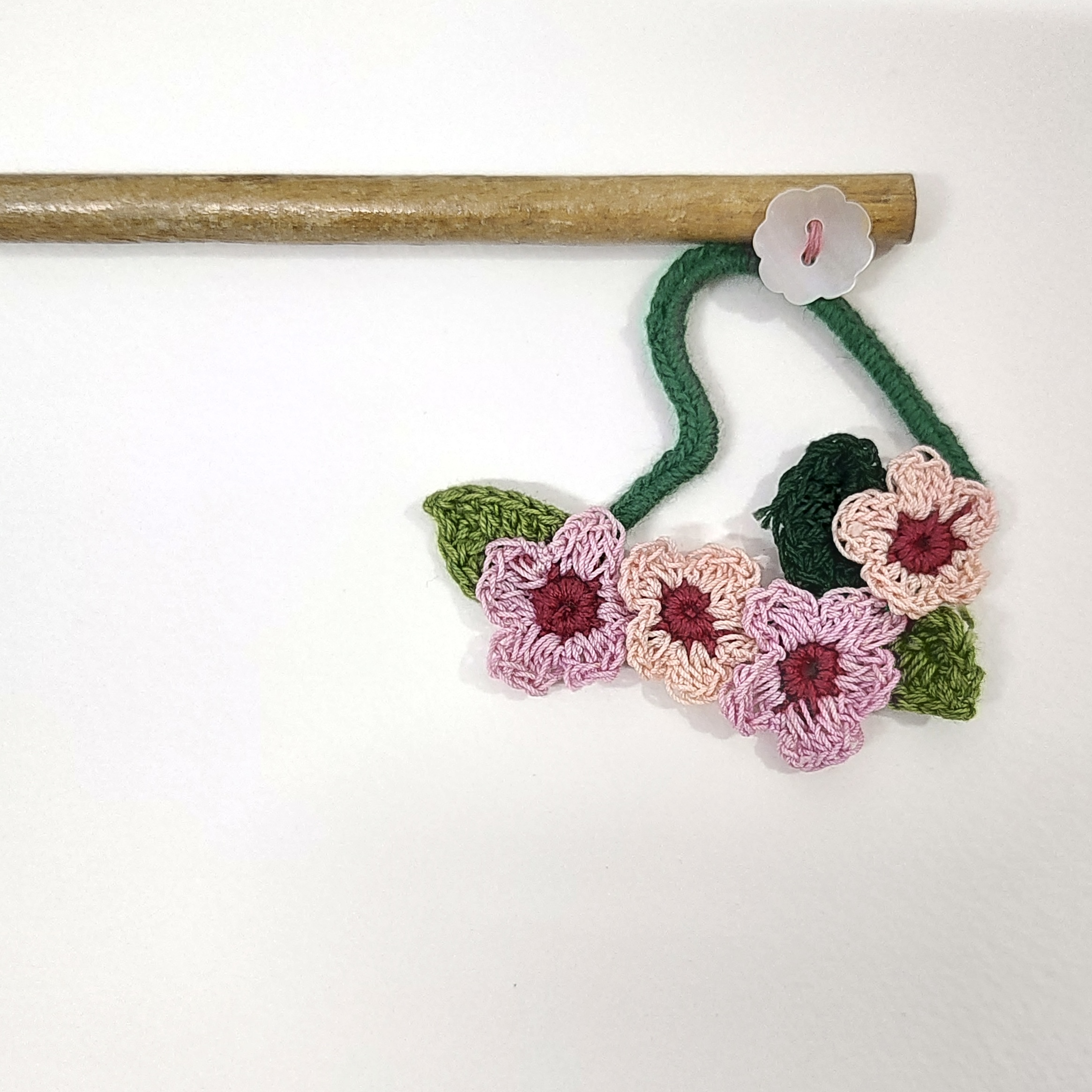 Ikriit'M Pink Flowery Heart Hair Stick